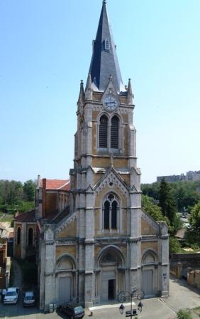 L'église : Plan d'accès - Accueil - Permanences - Histoire